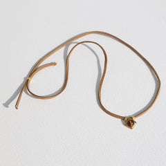Suède choker tigereye