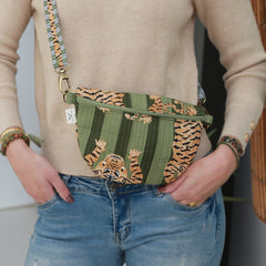 Crossbody bag leopard green