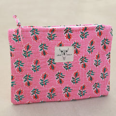 Make-up bag pink flower