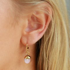 Gold earrings little stone pink