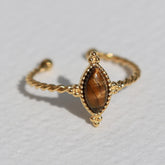 Gouden ring twisted Tiger Eye