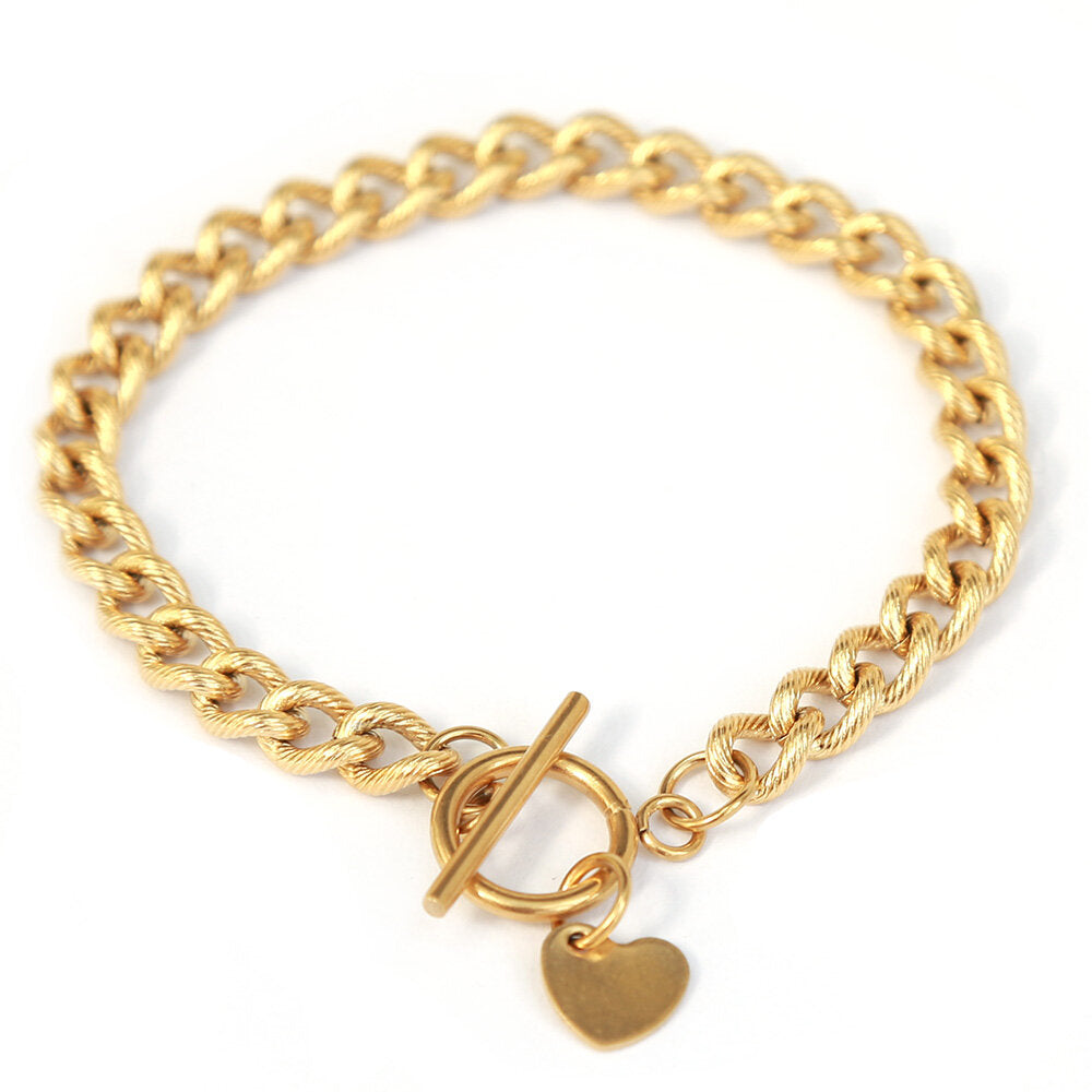 Gold bracelet chain heart