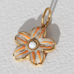 Charm flower orange