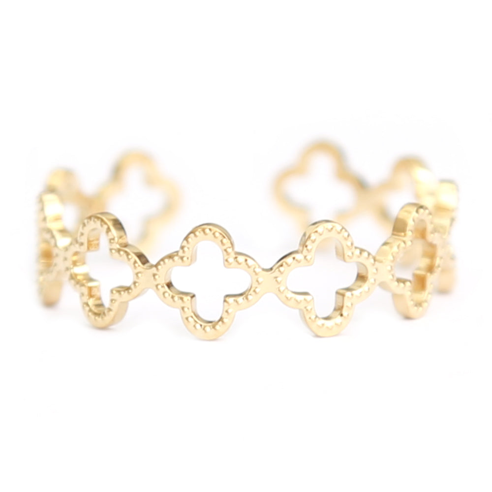 Gouden ring clovers