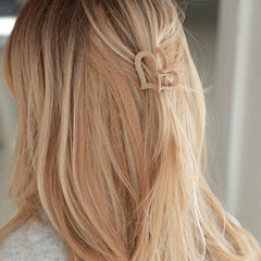 Juego de pinzas para el pelo con forma de corazón, color marrón latte