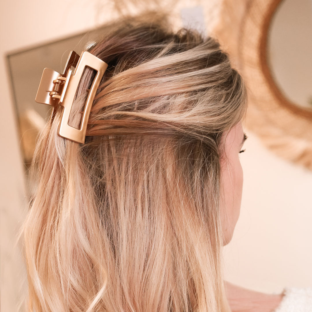 Hair clip straight shiny gold