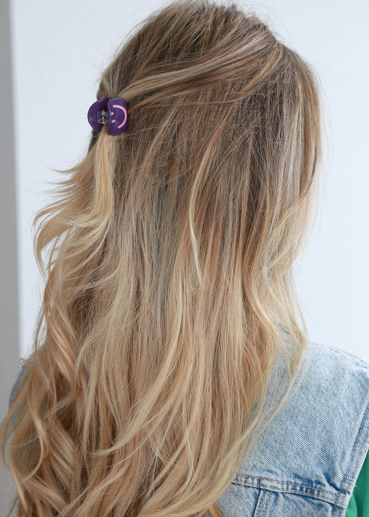 Hair clip smiley purple