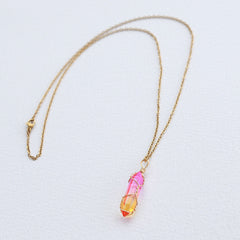 Gouden ketting kristal