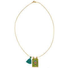 Gold necklace tableau green