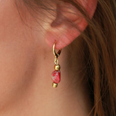 Goldohrringe Vedra Marmor rot