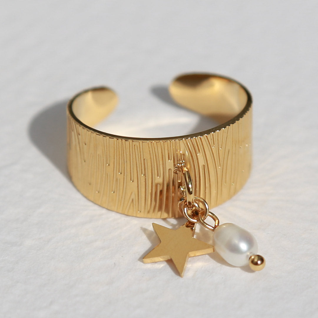 Gouden ring pearl ster