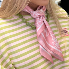 Satijnen bandana sjaal rose