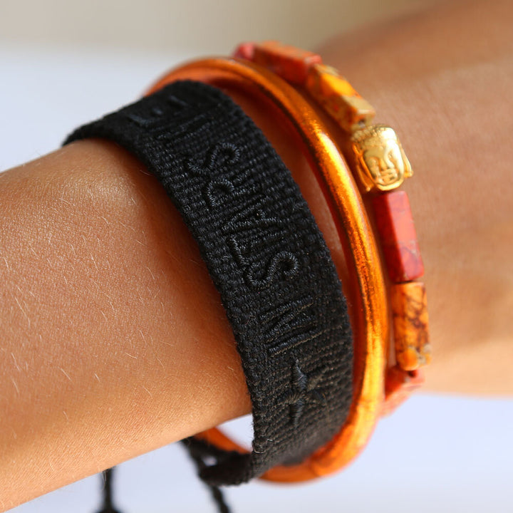 Woven bracelet in stars we trust black