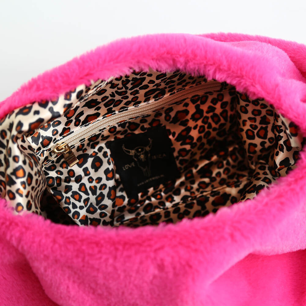 Fluffy bag shop