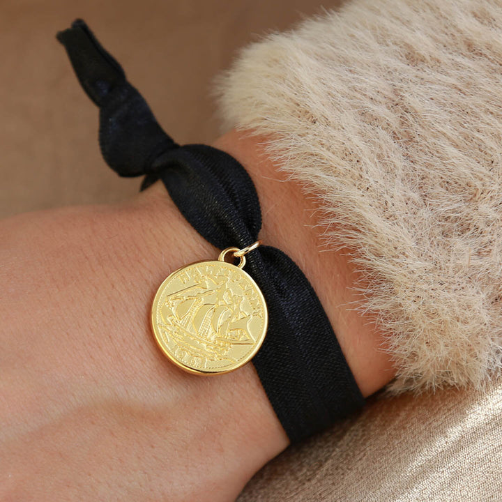 Ibiza armbandje black coin