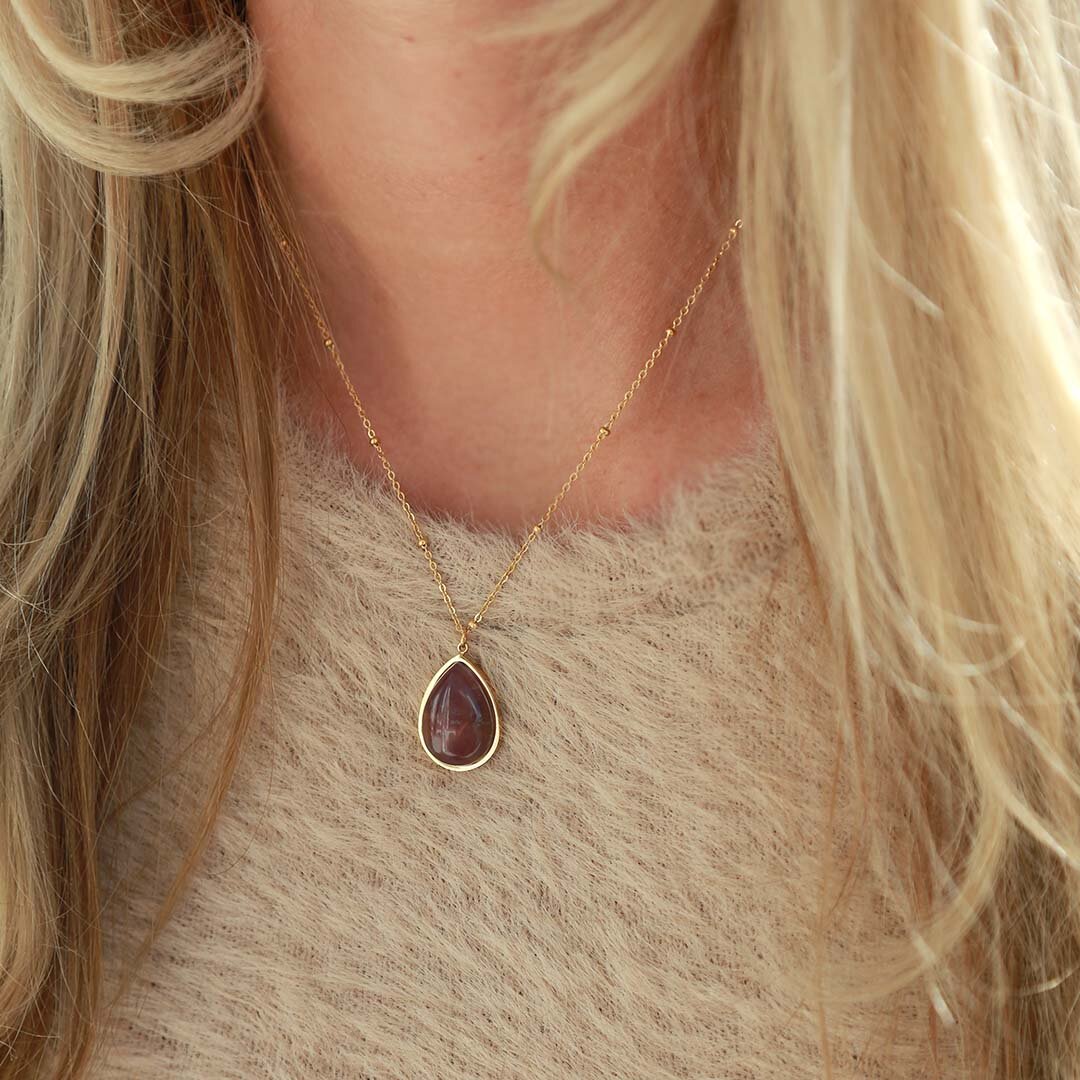 Goldene Kette gemstone sapphire