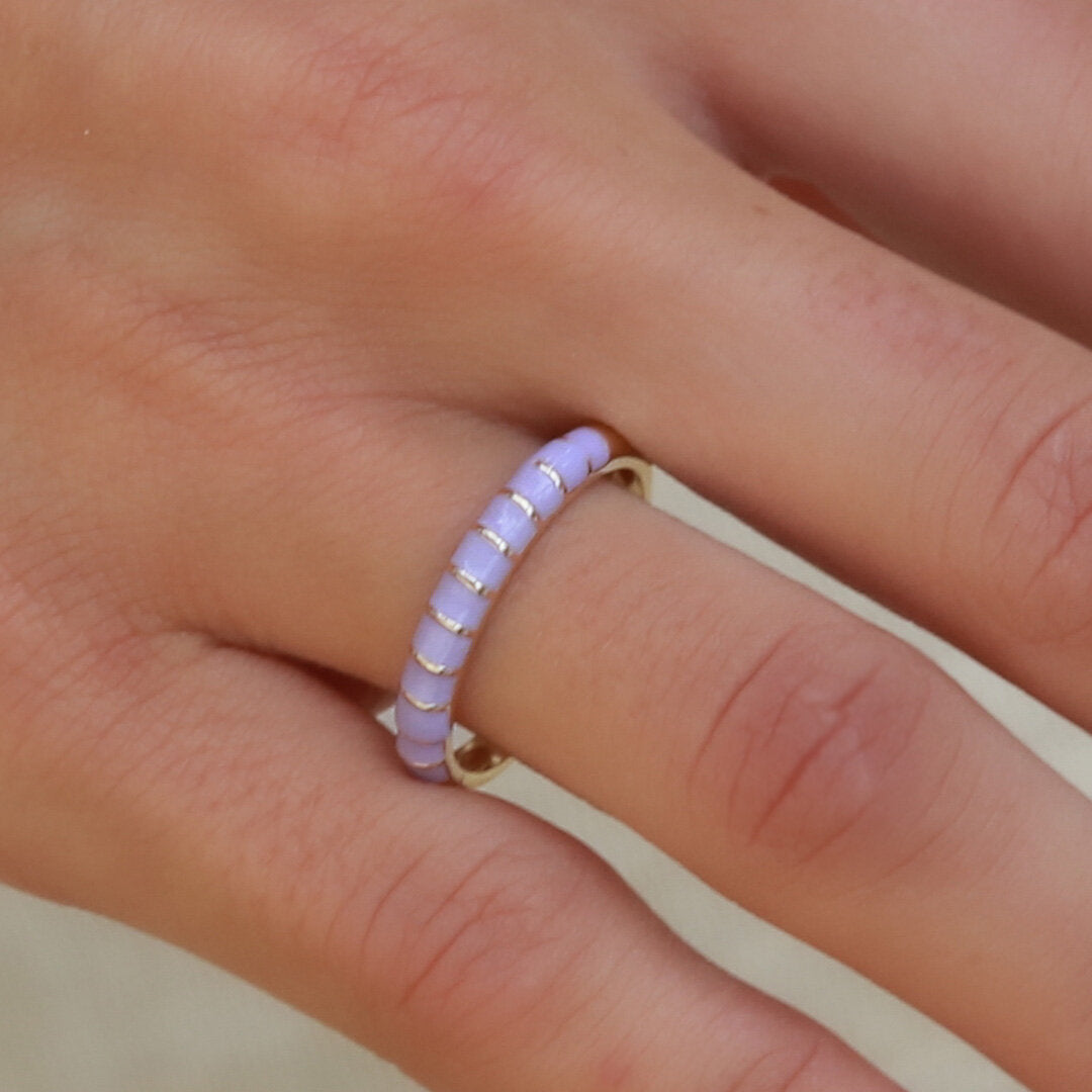 Ring purple stripe